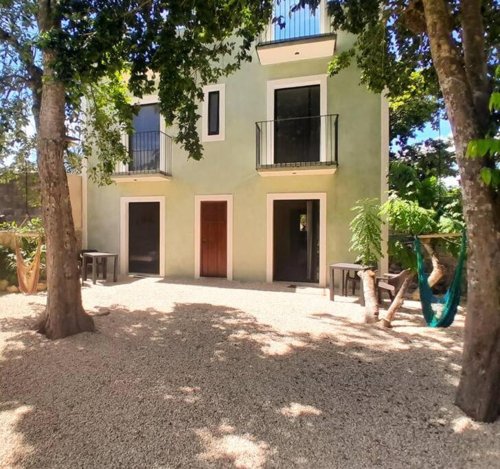 Charming Colonial-Style Room In The Heart Of Valladolid Valladolid  Bagian luar foto